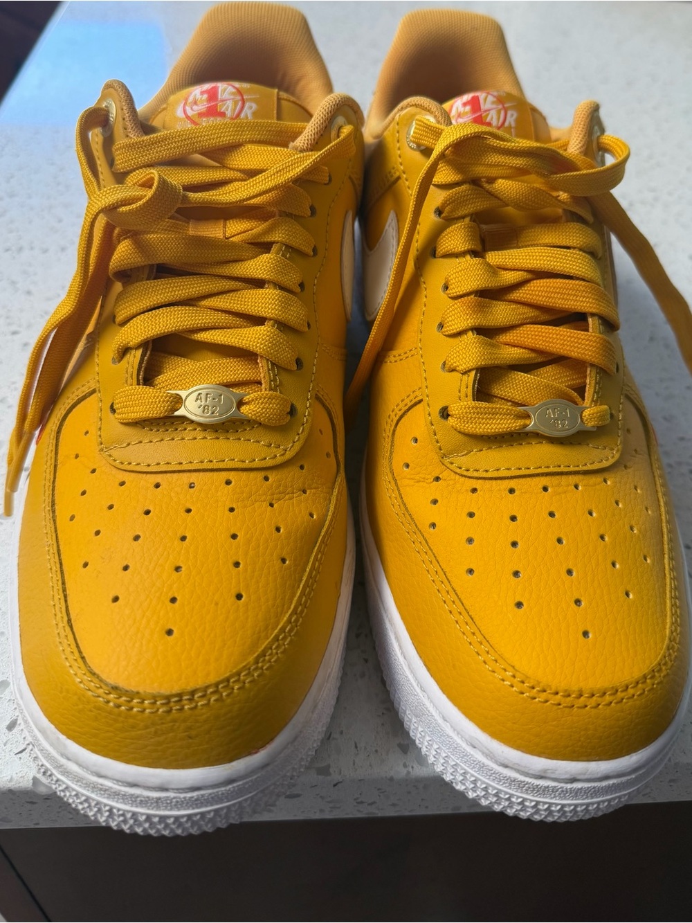 Nike Air Force 1 Yellow Ochre - Picture 2 of 6